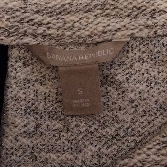 Gold Threaded Top - Picture 3 of 4